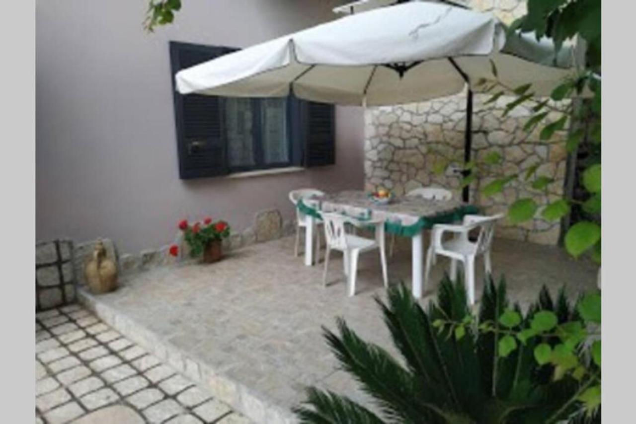 Ferienwohnung Il Rifugio Di Pozzano Castellammare di Stabia Exterior foto